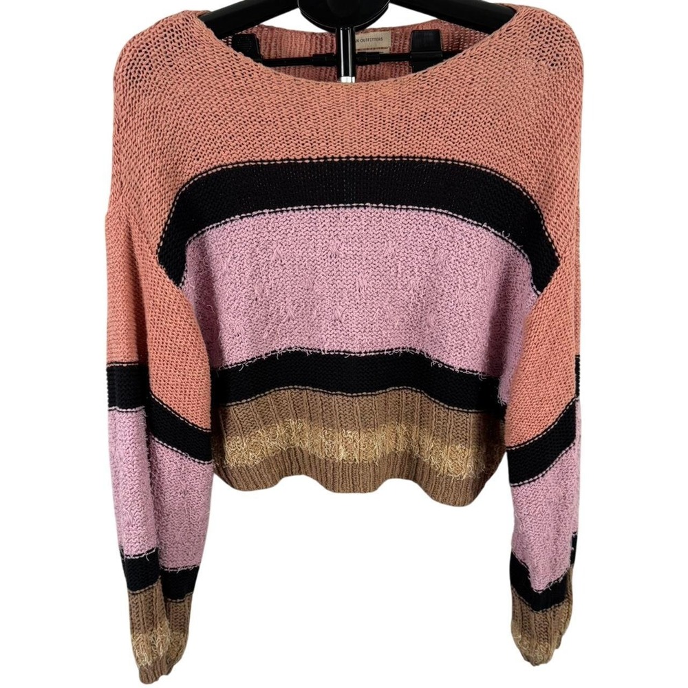 Urban Outfitters colorblock knit sweater – size Large‎